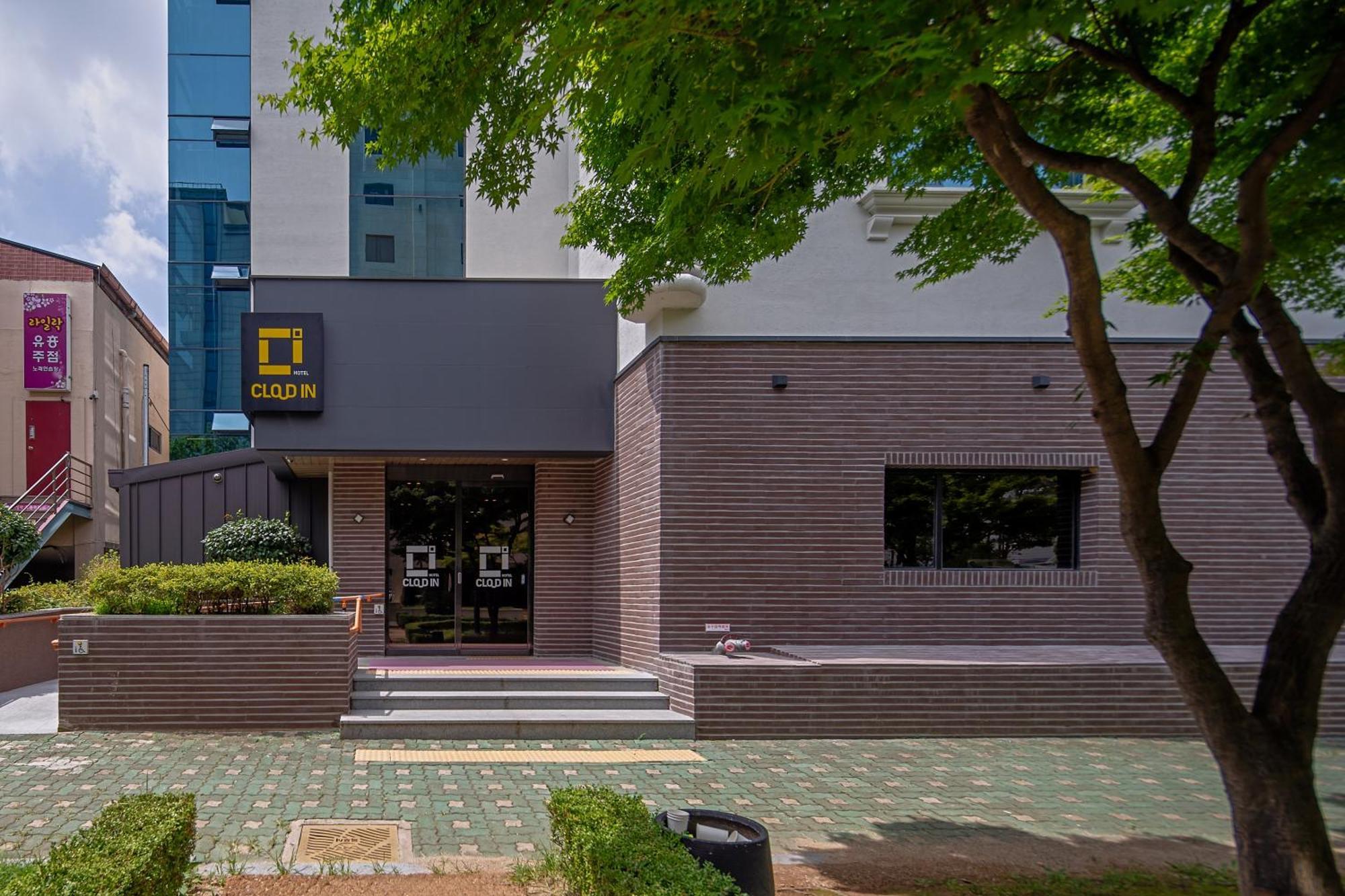 Cloud In Hotel Mokpo Peace Square Bagian luar foto