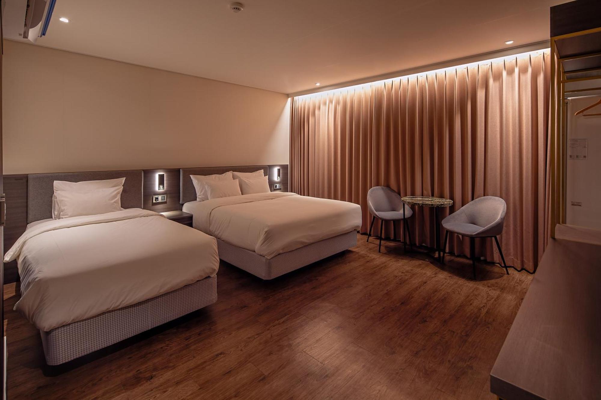Cloud In Hotel Mokpo Peace Square Bagian luar foto