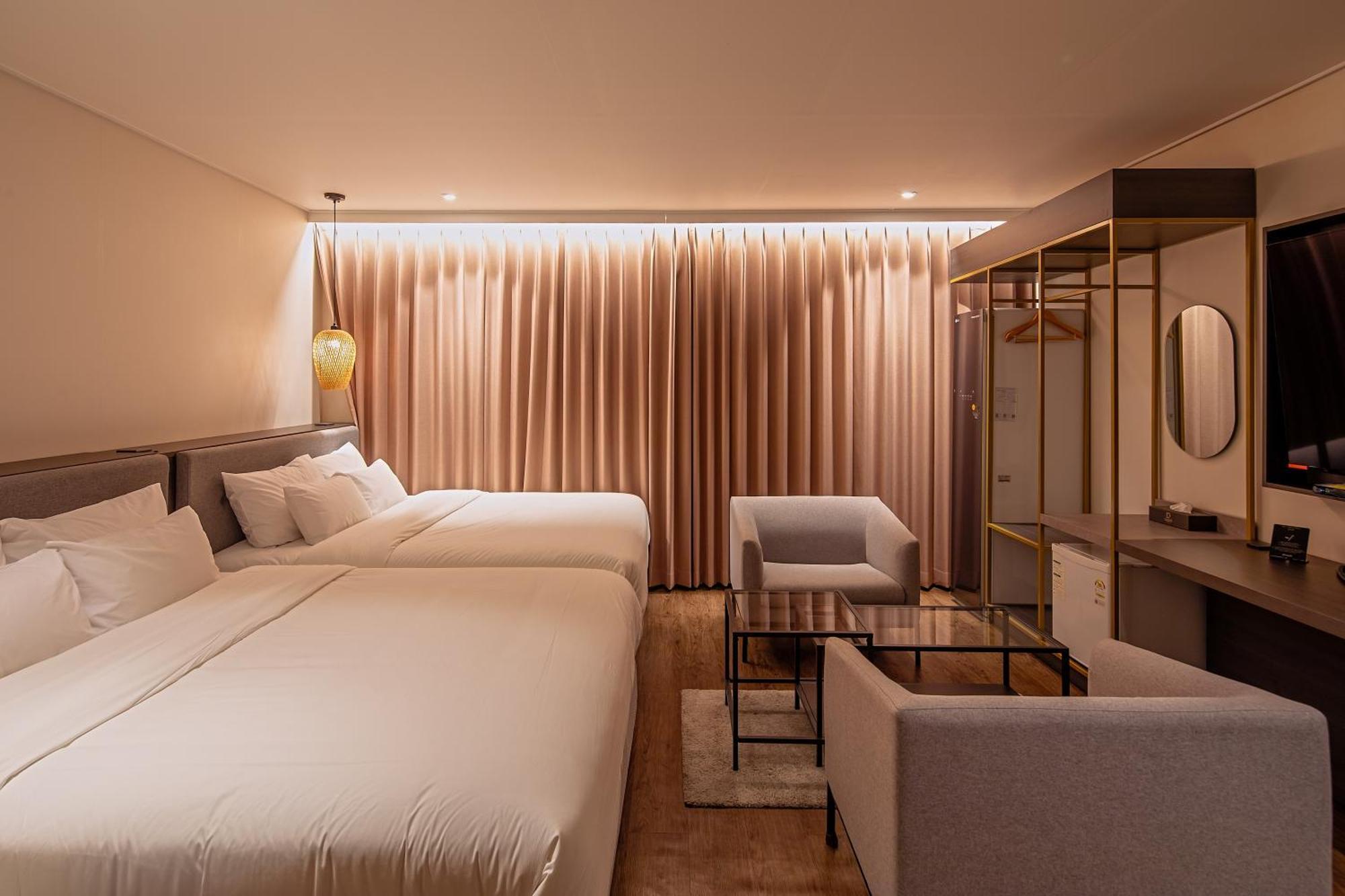 Cloud In Hotel Mokpo Peace Square Bagian luar foto