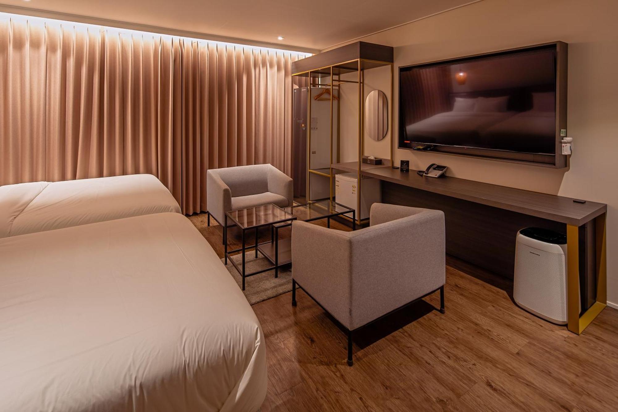 Cloud In Hotel Mokpo Peace Square Bagian luar foto